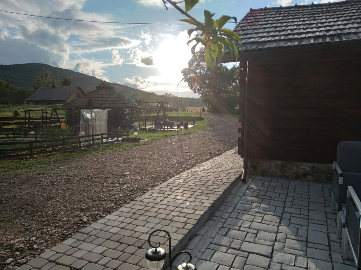 Domek Na Prerii Villa Ustrzyki Dolne Eksteriør bilde